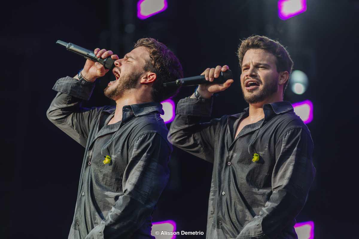 Luan Santana Encerra Turnê na Reabertura do Pacaembu Luan Santana Encerra Turnê na Reabertura do Pacaembu