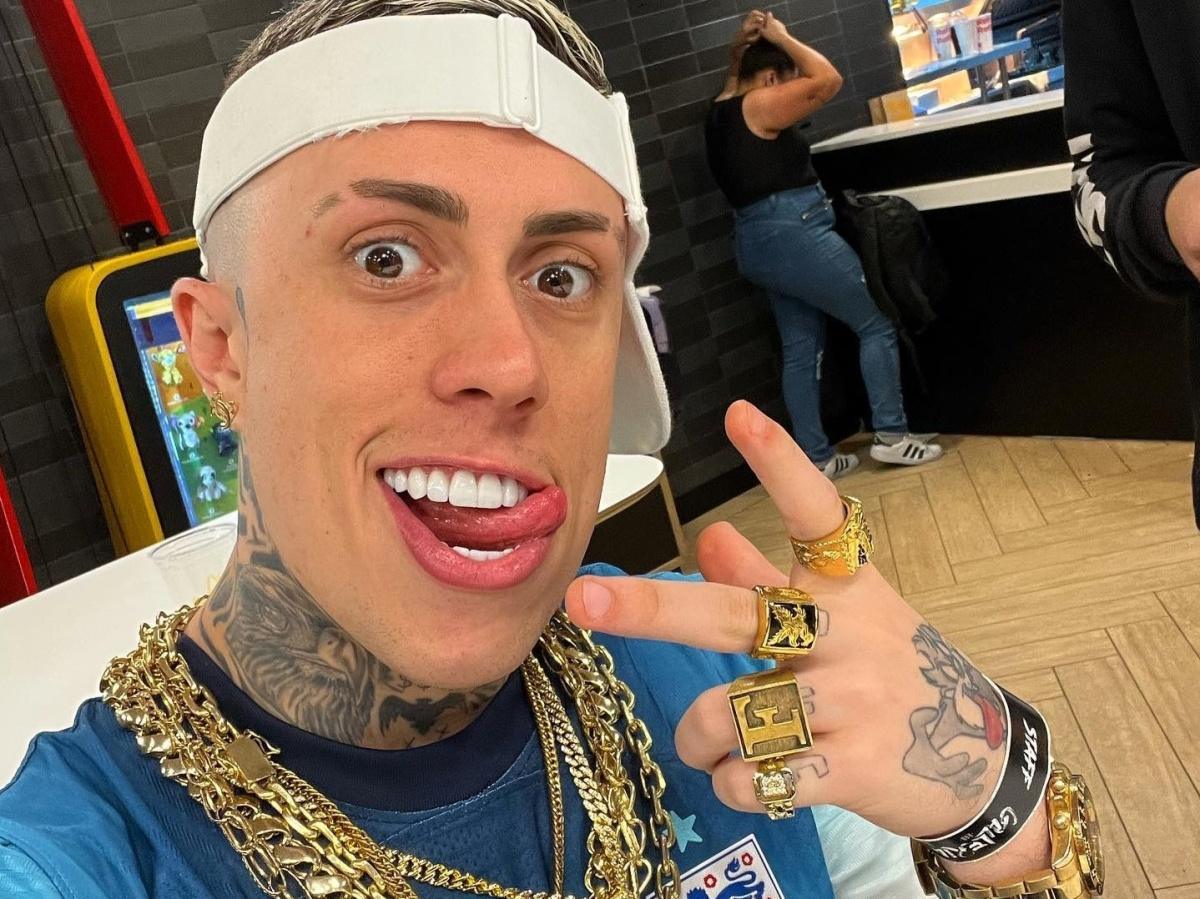 MC Daniel não comparece ao TVZ e explica motivo de não seguir recomendação médica MC Daniel não comparece ao TVZ e explica motivo de não seguir recomendação médica