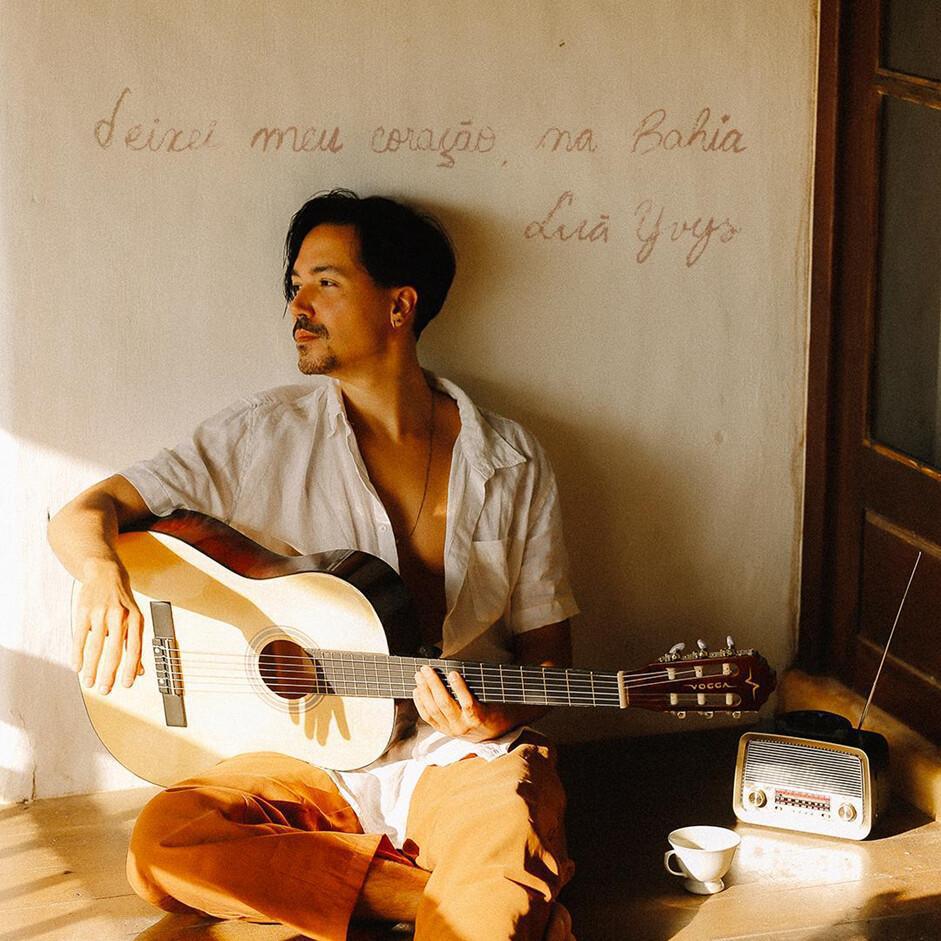 Luã Yvys lança o álbum 'Deixei meu coração na Bahia', com feat inédito com Caetano Veloso