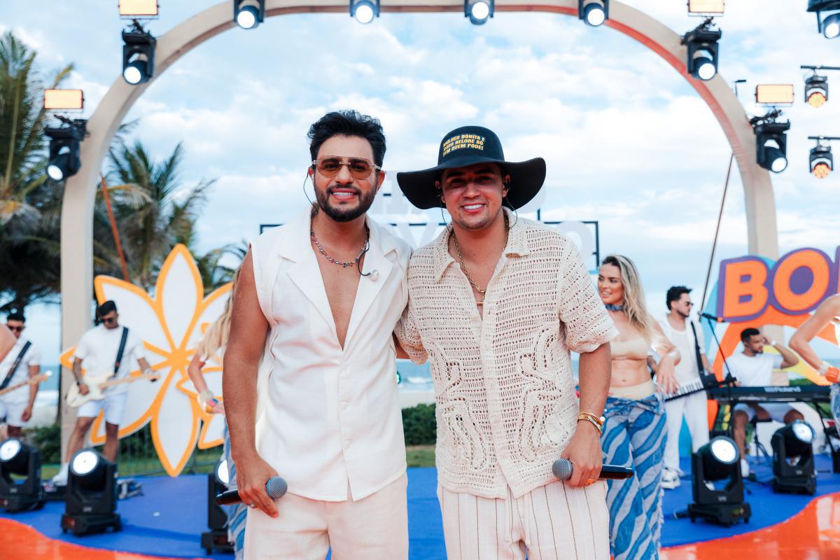 Thiago Carvalho e Natanzinho Lima estão juntos em "Mil Bocas" Thiago Carvalho e Natanzinho Lima estão juntos em "Mil Bocas"