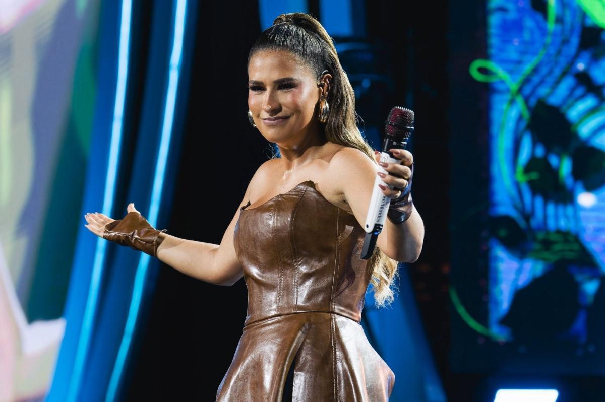 Simone Mendes domina o topo das plataformas e se destaca como única mulher no top 10 Brasil Simone Mendes domina o topo das plataformas e se destaca como única mulher no top 10 Brasil