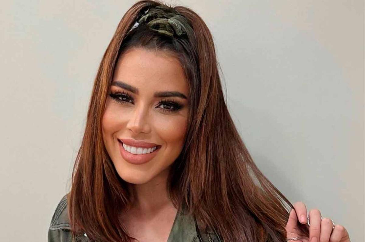 Contra todos os prognósticos, Julliany Souza comemora a chegada de dois bebês Contra todos os prognósticos, Julliany Souza comemora a chegada de dois bebês