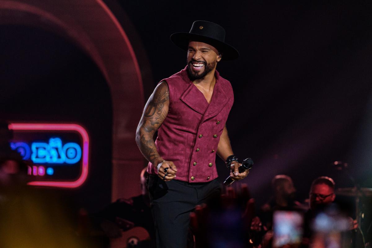 Alexandre Pires lança primeira parte do projeto "Pagonejo Bão" com sucessos do sertanejo em novas versões