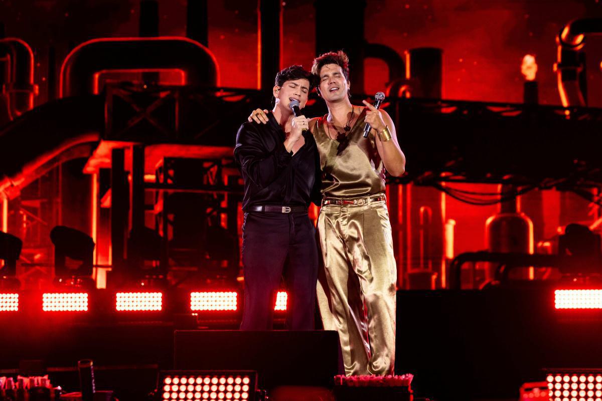 LUAN SANTANA apresenta nova versão de sua ‘DONA’, agora em parceria com LÉO FOGUETE, sensação do forró romântico LUAN SANTANA apresenta nova versão de sua ‘DONA’, agora em parceria com LÉO FOGUETE, sensação do forró romântico