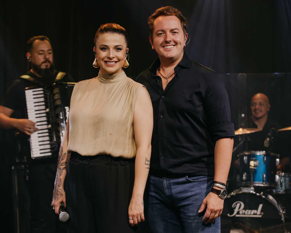 Luana Marques e De Lukka fazem show em Itu no dia 1º de maio Luana Marques e De Lukka fazem show em Itu no dia 1º de maio