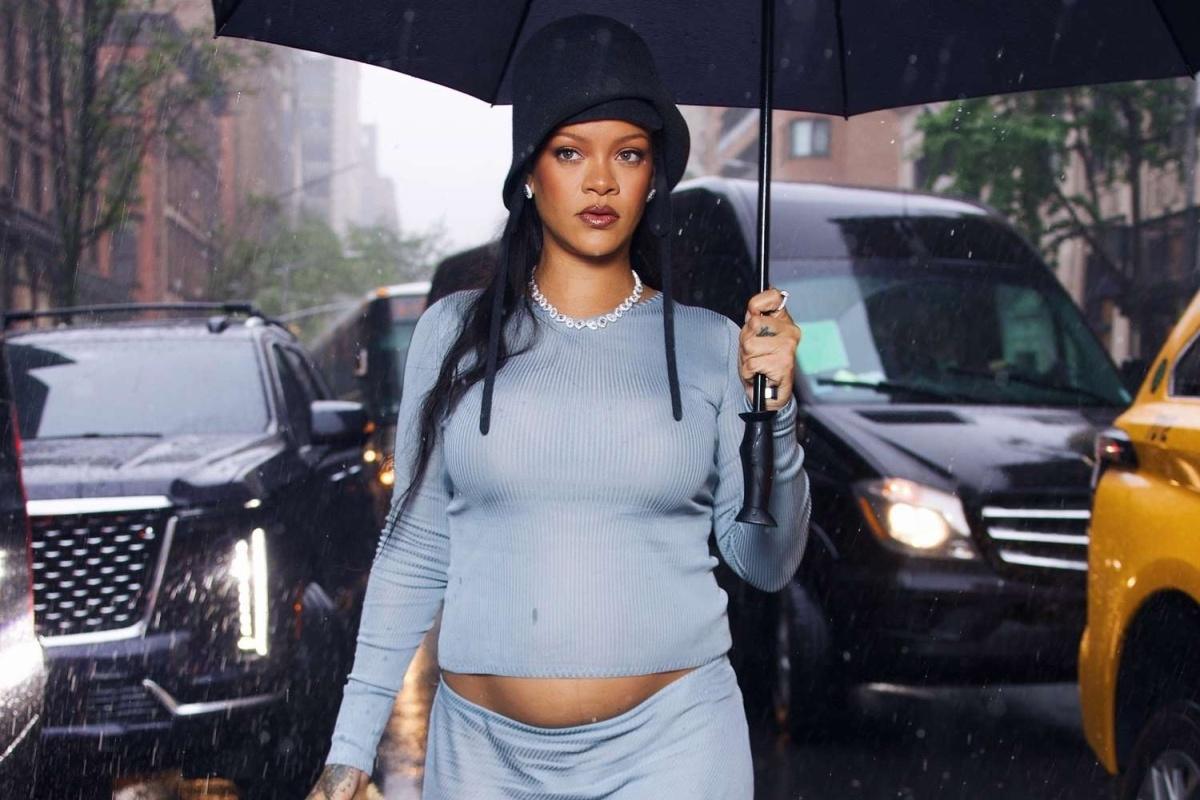 Rihanna revela terceira gravidez durante Met Gala 2025