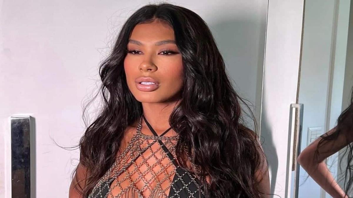 Pocah sofre lesão ocular em acidente e cancela show previsto no Rio Pocah sofre lesão ocular em acidente e cancela show previsto no Rio