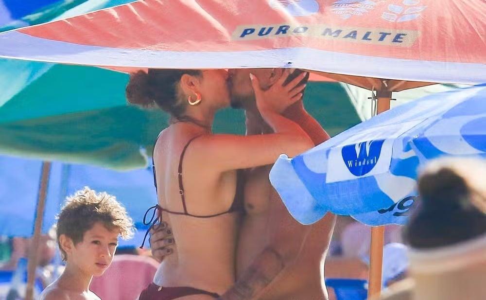 Reconciliação? Xamã e Sophie Charlotte são flagrados juntos em clima de romance