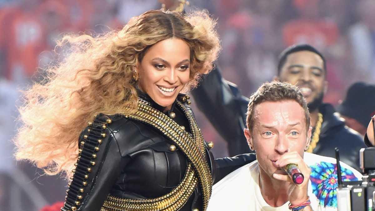 Batalha de Gigantes: Beyoncé e Coldplay disputam show em Copacabana Batalha de Gigantes: Beyoncé e Coldplay disputam show em Copacabana