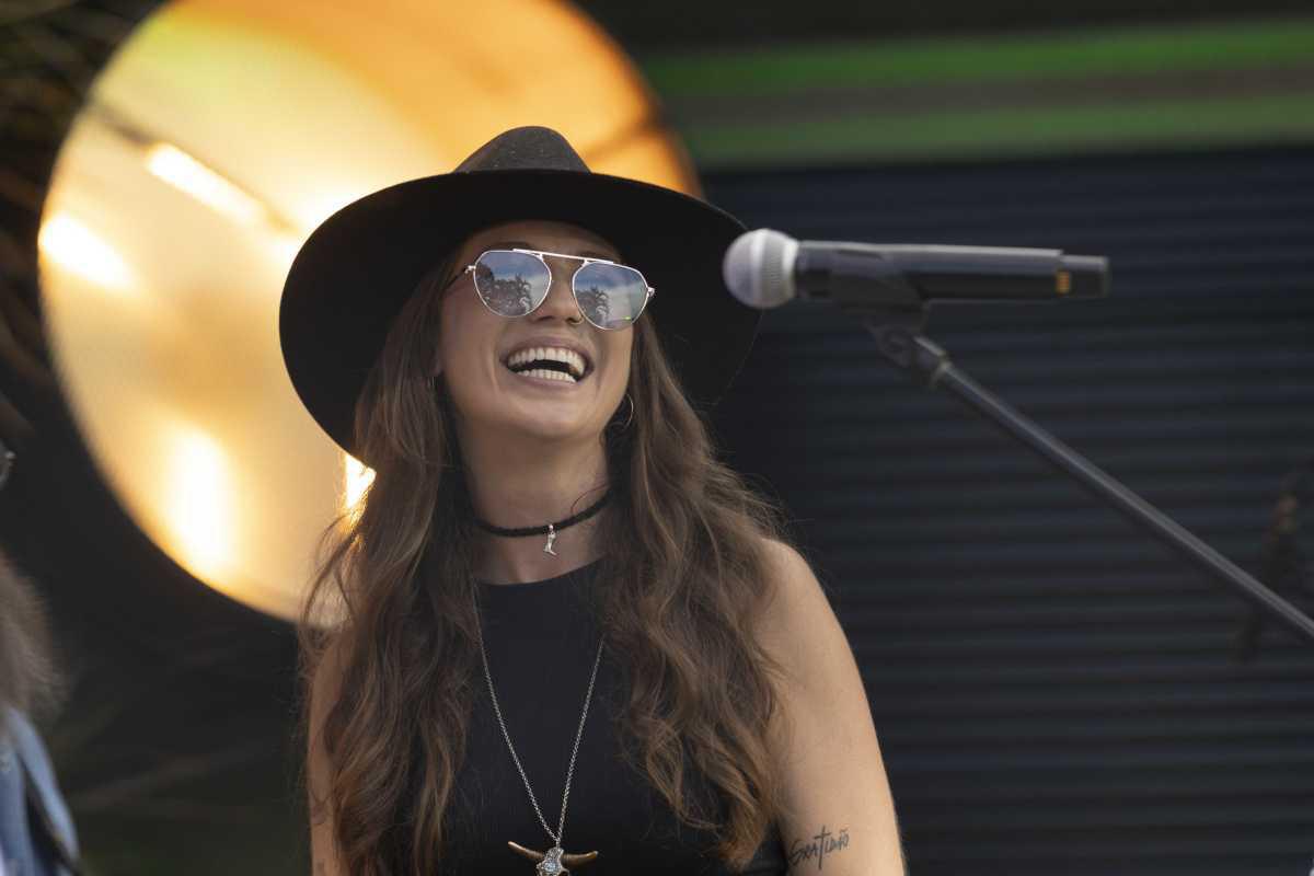 "Bruna Viola Improvável": cantora lança primeira parte do audiovisual com canções inéditas nesta quinta, 23 "Bruna Viola Improvável": cantora lança primeira parte do audiovisual com canções inéditas nesta quinta, 23