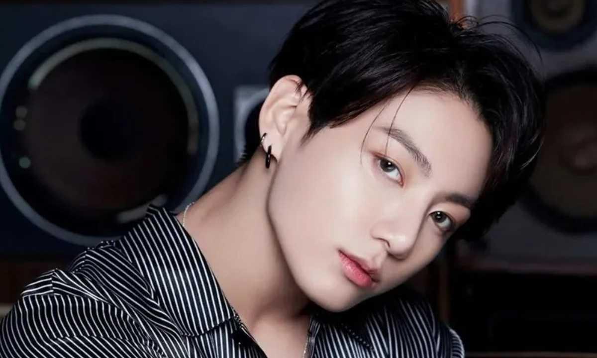 Fã obcecada tenta acessar casa de Jungkook após fim do serviço militar e é detida Fã obcecada tenta acessar casa de Jungkook após fim do serviço militar e é detida