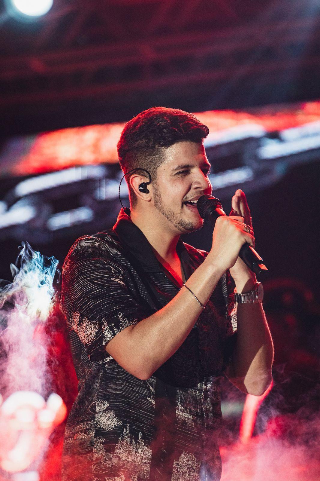 Nadson O Ferinha lança “Ô Lua” Nadson O Ferinha lança “Ô Lua”