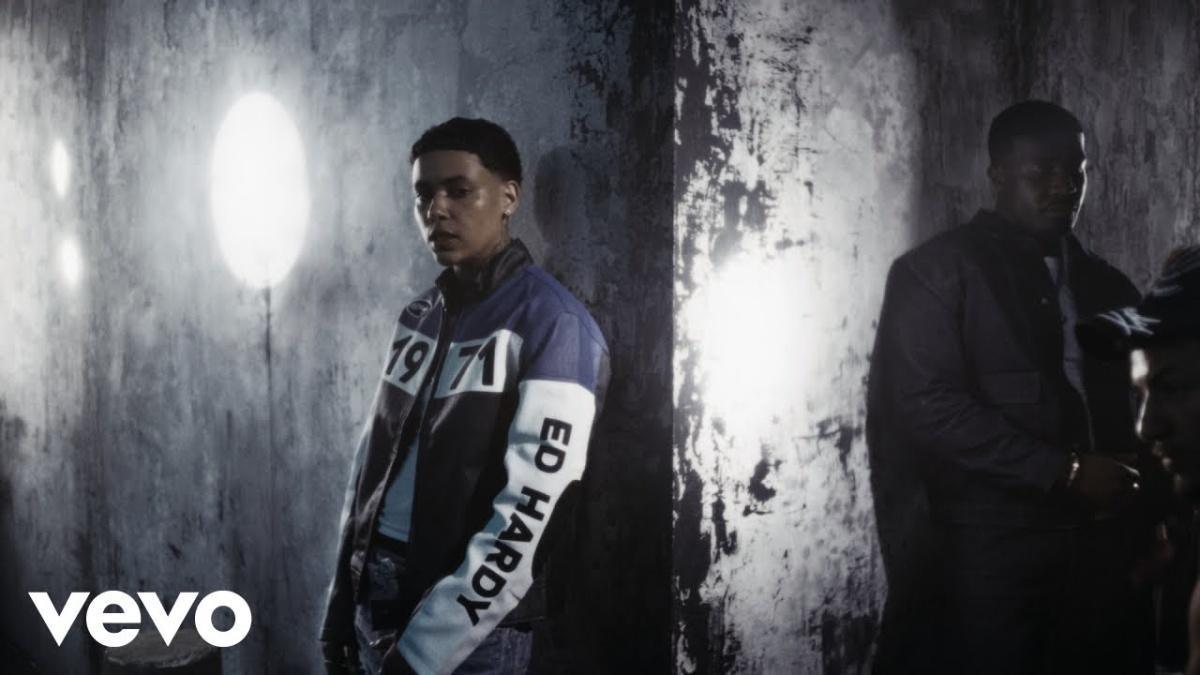 back of the club - kwn - Música, Letra e Tradução back of the club - kwn - Música, Letra e Tradução