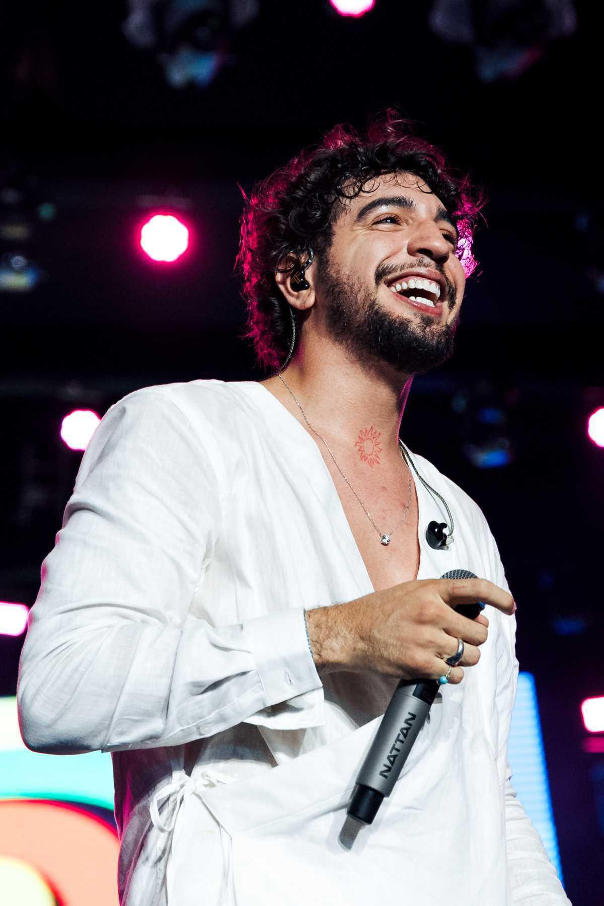 Nattan apresenta “Desmanttelo - O festival” em BH com participações especiais neste sábado