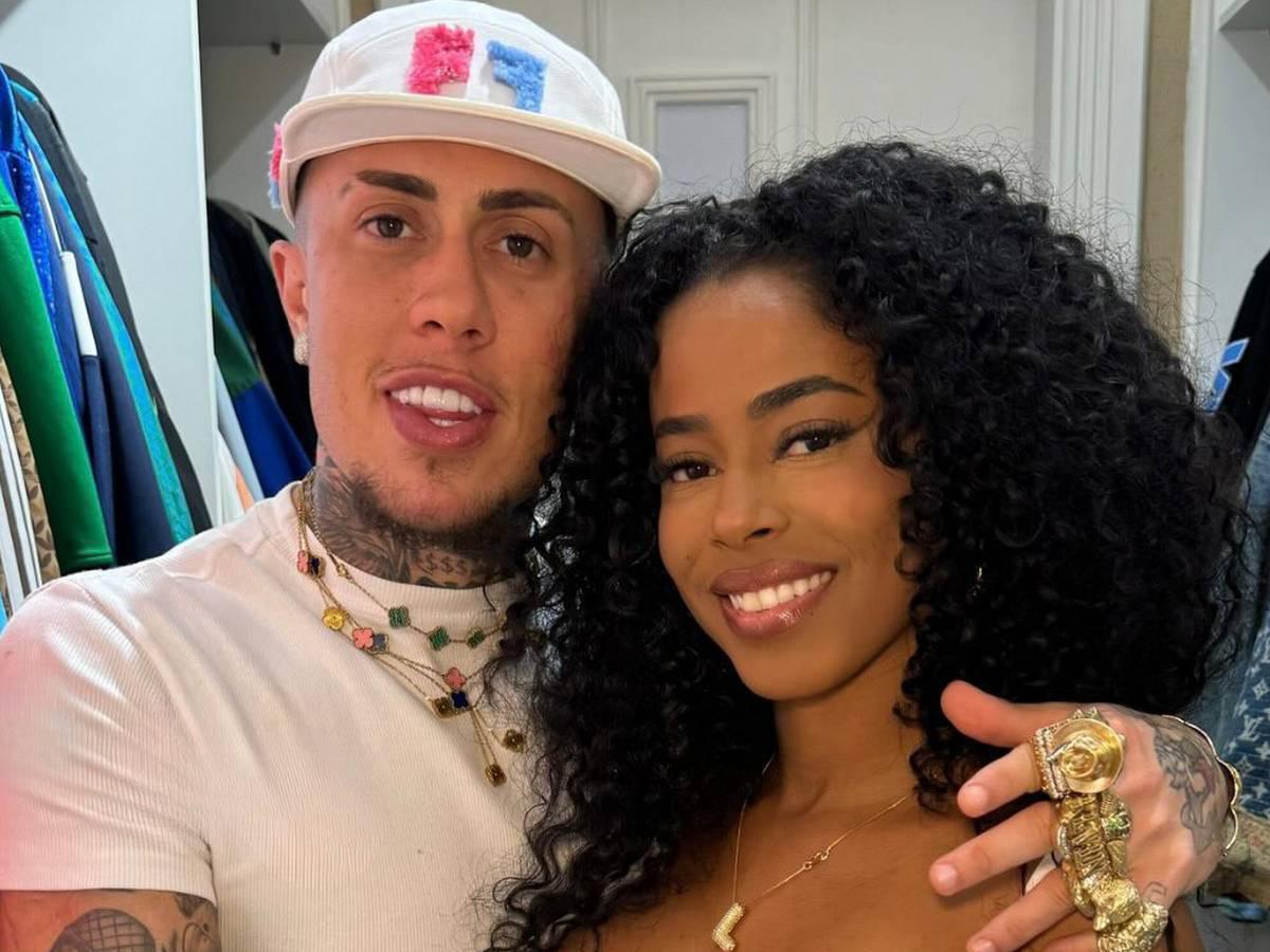 MC Daniel e Lorena Maria anunciam término de relacionamento MC Daniel e Lorena Maria anunciam término de relacionamento