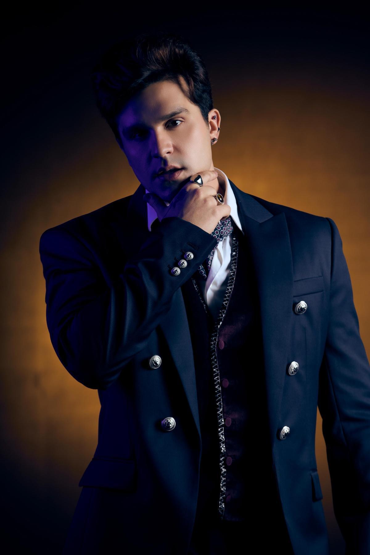 Vem aí REGISTRO HISTÓRICO: Luan Santana anuncia espetáculo que marca o ponto de partida de projeto comemorativo Vem aí REGISTRO HISTÓRICO: Luan Santana anuncia espetáculo que marca o ponto de partida de projeto comemorativo