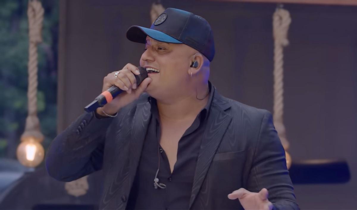 "Butequeiro": Ceian Muniz lança versão solo marcante de hit nesta sexta-feira (18) "Butequeiro": Ceian Muniz lança versão solo marcante de hit nesta sexta-feira (18)