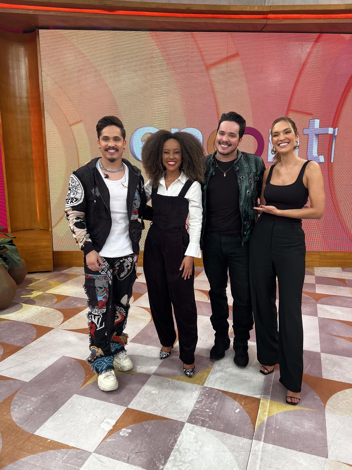  Kaique e Felipe são homenageados no programa "Encontro com Patrícia Poeta"
