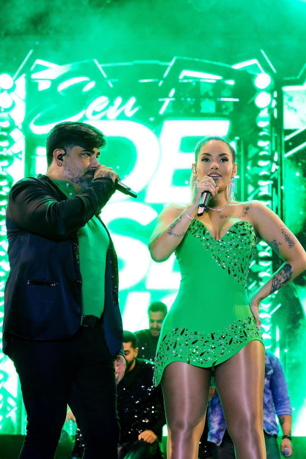 Seu Desejo: de hit digital a fenômeno nos palcos, música “Não Sou Dessas” já ultrapassa 13 milhões de views Seu Desejo: de hit digital a fenômeno nos palcos, música “Não Sou Dessas” já ultrapassa 13 milhões de views