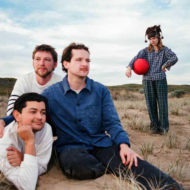 Hey You - The Belair Lip Bombs - Música, Letra e Tradução