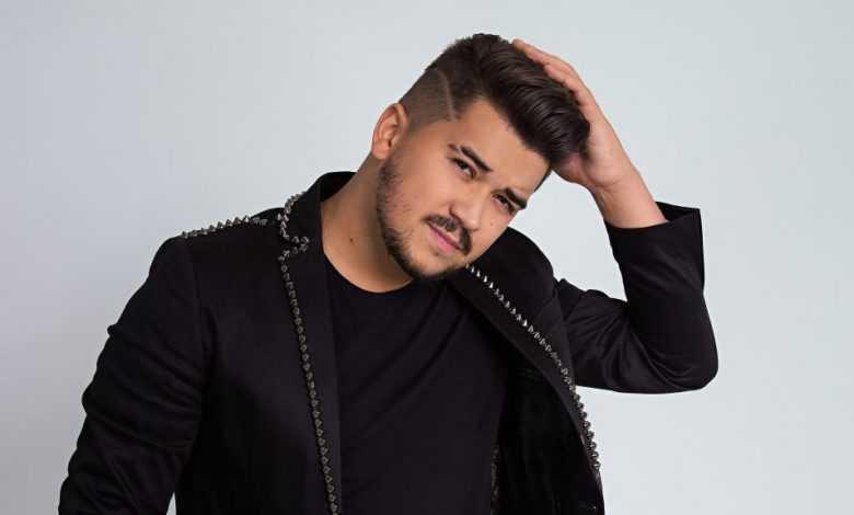 Cantor Gutto Soares se apresenta no CTN, com grandes sucessos no repertório Cantor Gutto Soares se apresenta no CTN, com grandes sucessos no repertório