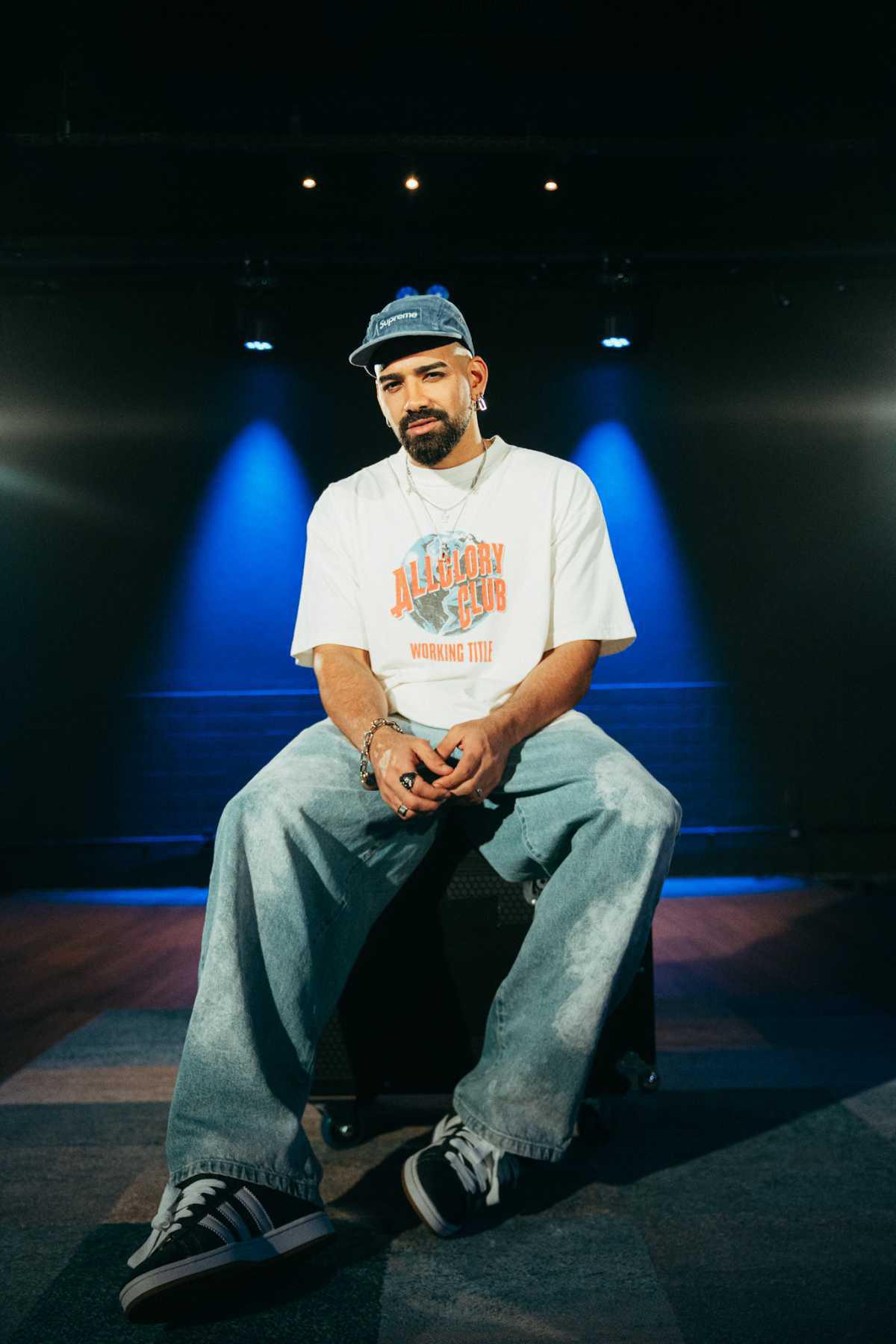Dilsinho traz releitura "A Lenda" em compilado