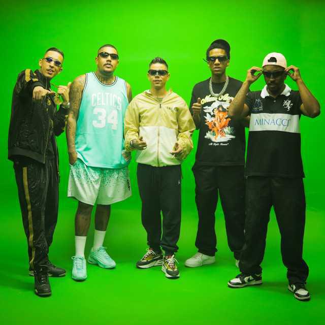 The Box Medley Funk 7 - THE BOX & Menor MC & Mc PP da VS & Mc Bruninho da Praia & MC Dede & MC Lon & Ecologyk - Música e Letra