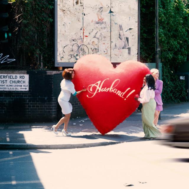 Where Is My Husband! - RAYE - Música, Letra e Tradução Where Is My Husband! - RAYE - Música, Letra e Tradução