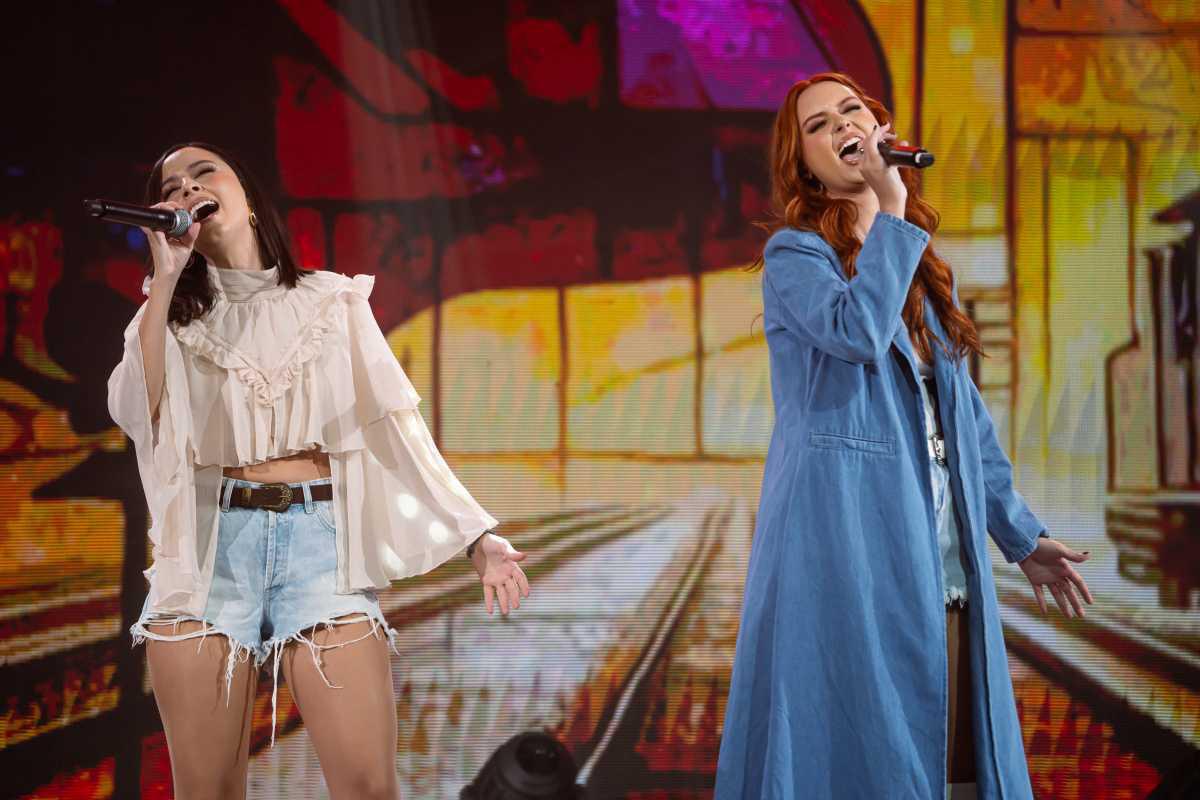 Gabi e Rapha lançam o audiovisual de “Inocente Na Cama”