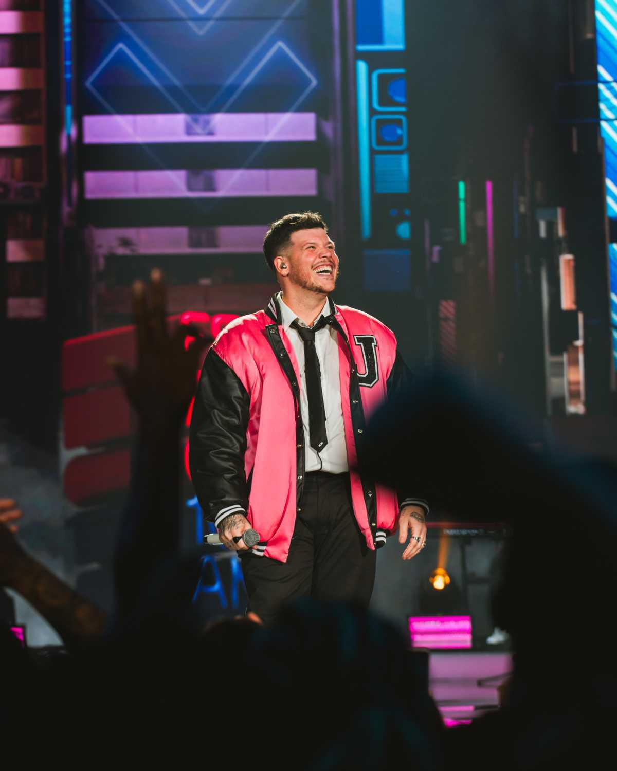 Ferrugem encerra tour de 10 anos de carreira, neste sábado, na Vibra São Paulo Ferrugem encerra tour de 10 anos de carreira, neste sábado, na Vibra São Paulo