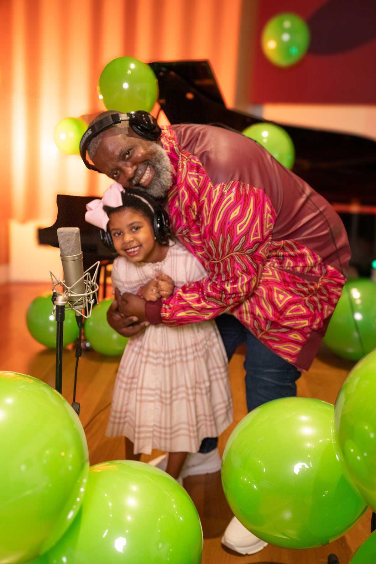 Péricles lança “Meu Limão, Meu Limoeiro” em comemoração ao Dia das Crianças Péricles lança “Meu Limão, Meu Limoeiro” em comemoração ao Dia das Crianças