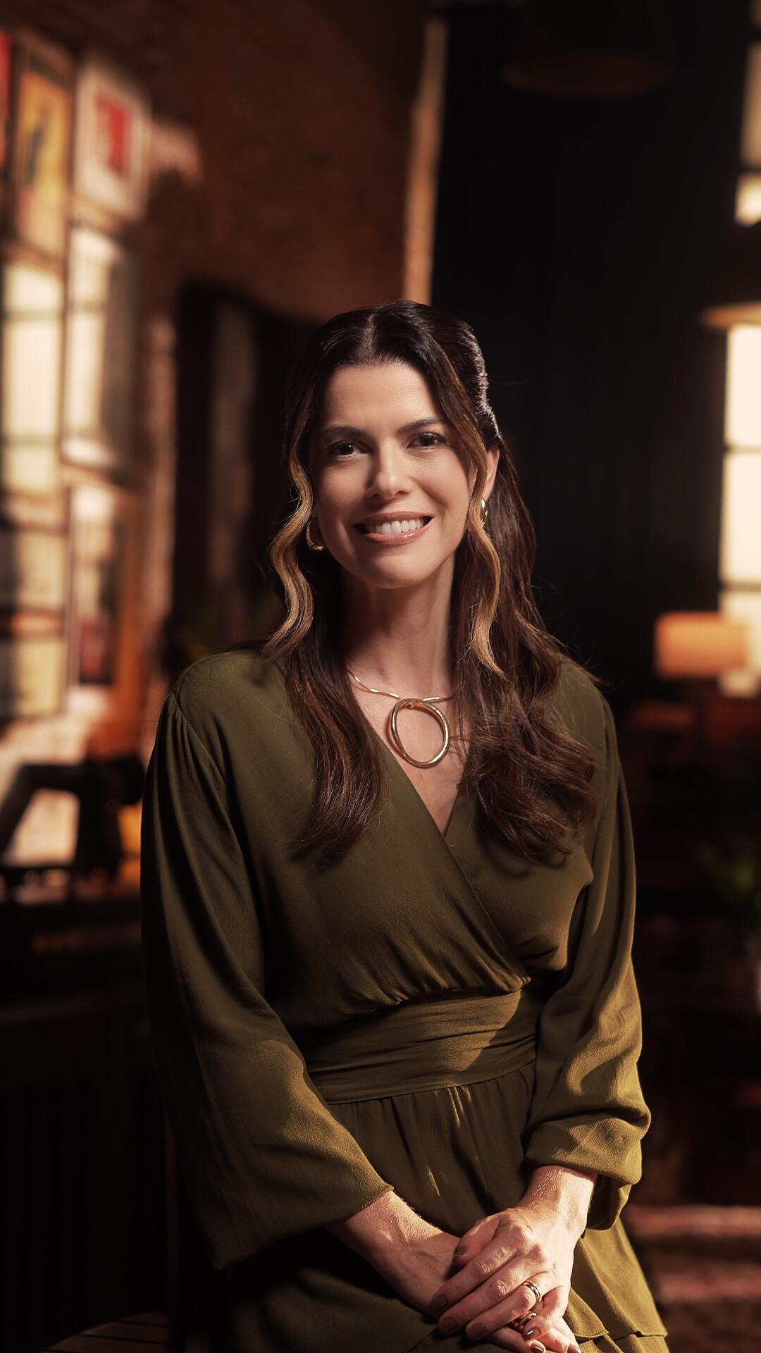 Rachel Novaes celebra 25 anos de carreira com gravação especial Rachel Novaes celebra 25 anos de carreira com gravação especial