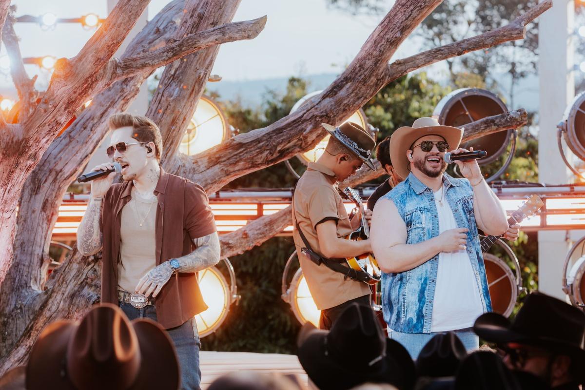 Felipe & Rodrigo levam "Velhos Hábitos" a Nashville e gravam três faixas inéditas com músicos de estrelas do country americano