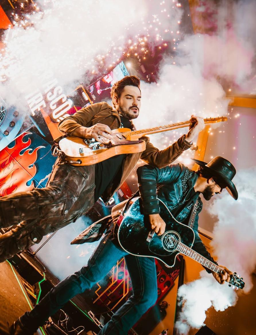 Com ingressos esgotados, Fernando e Sorocaba levam Churrasco On Fire para a Ribeirão Preto