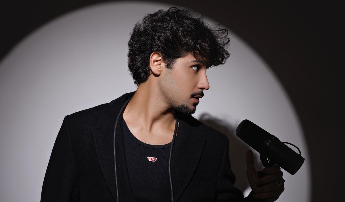 Nilson Neto lança primeiro álbum da carreira e revela as duas faces de sua essência musical Nilson Neto lança primeiro álbum da carreira e revela as duas faces de sua essência musical