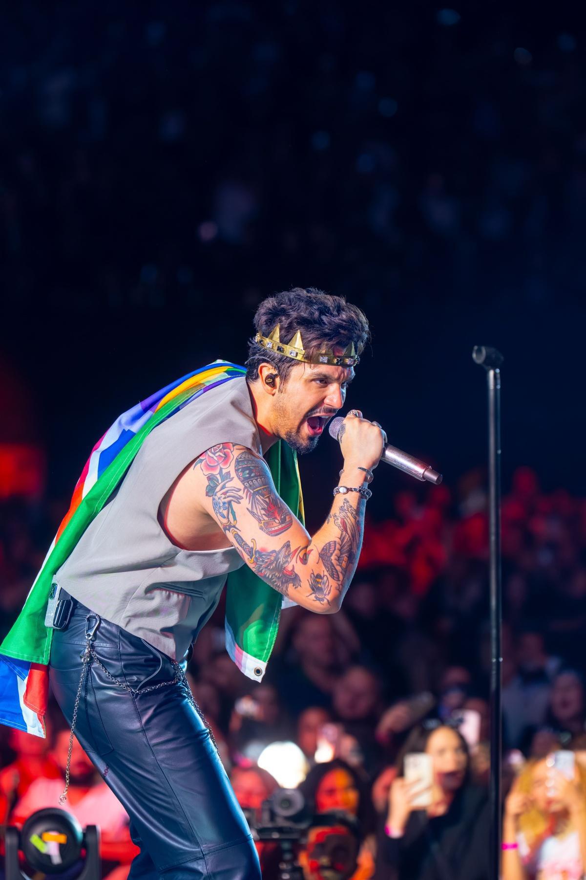 Luan Santana encerra turnê na Europa com recorde histórico em Londres Luan Santana encerra turnê na Europa com recorde histórico em Londres