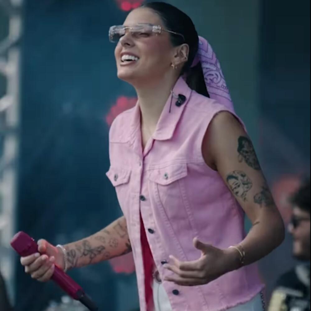 Aniversário de 27 anos do Wet’n Wild tem multidão e show de Ana Castela Aniversário de 27 anos do Wet’n Wild tem multidão e show de Ana Castela