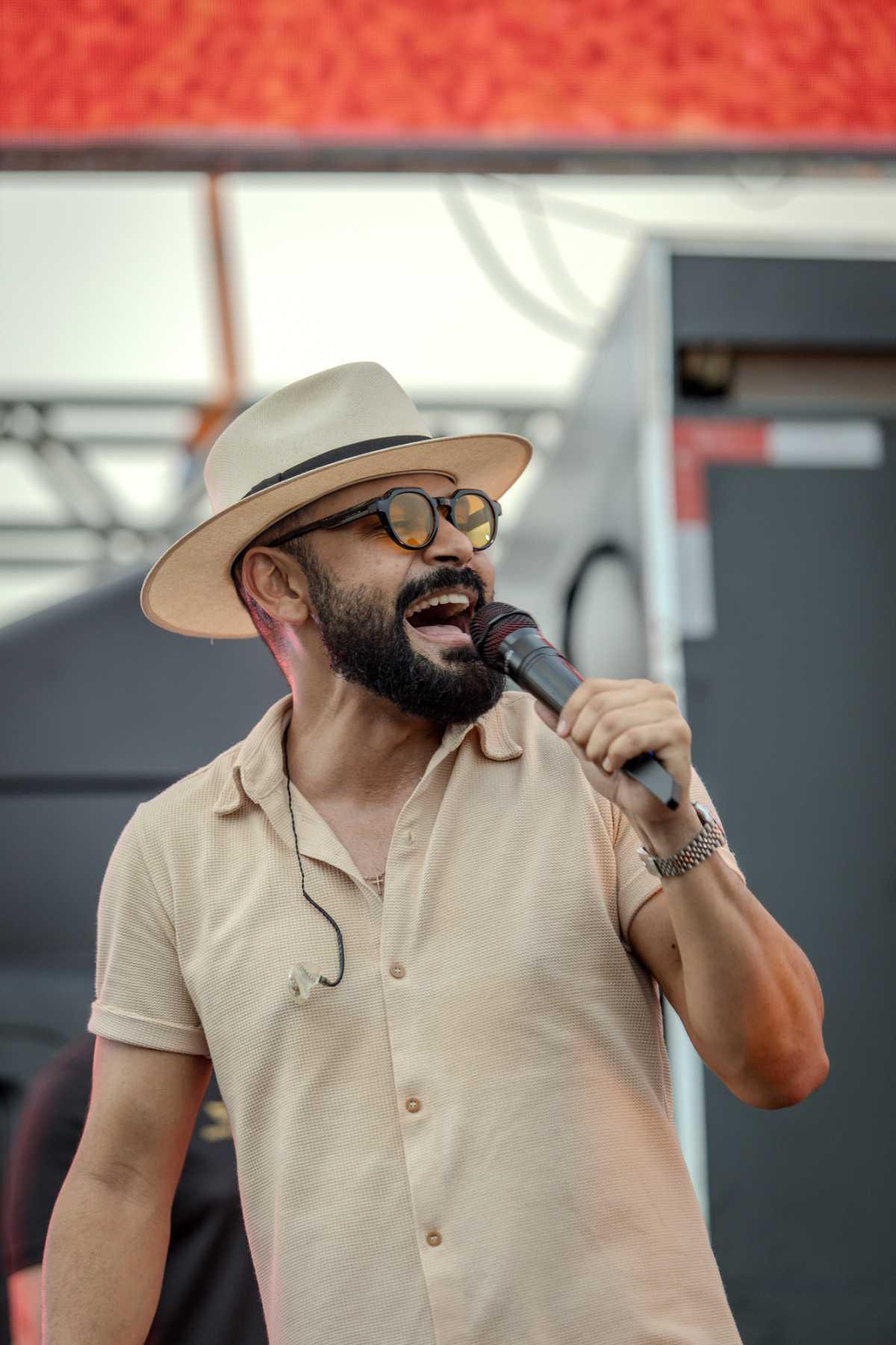 Thullio Milionário anuncia gravação do projeto "Na Praia com Thullio Milionário" em Natal Thullio Milionário anuncia gravação do projeto "Na Praia com Thullio Milionário" em Natal