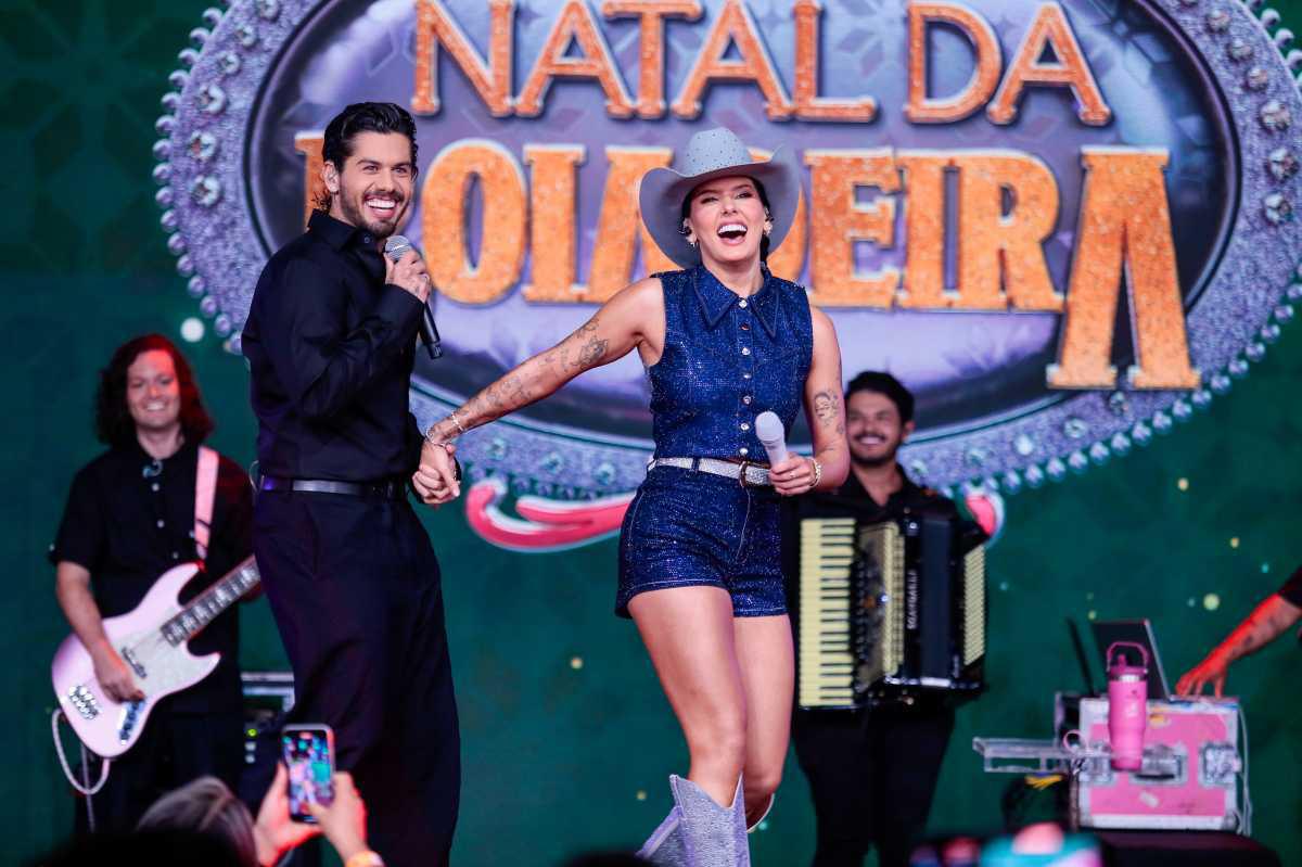 Ana Castela grava especial de Natal no SBT ao lado do casting da AgroPlay, família e Zé Felipe