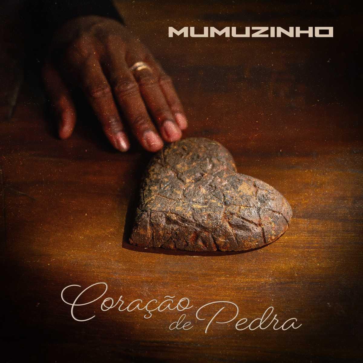 Mumuzinho apresenta seu novo e romântico single, "Coração de Pedra" Mumuzinho apresenta seu novo e romântico single, "Coração de Pedra"