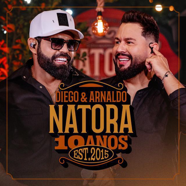 Cadeira Amarela (Ao Vivo) - Diego & Arnaldo & Mari Fernandez - Música e Letra Cadeira Amarela (Ao Vivo) - Diego & Arnaldo & Mari Fernandez - Música e Letra