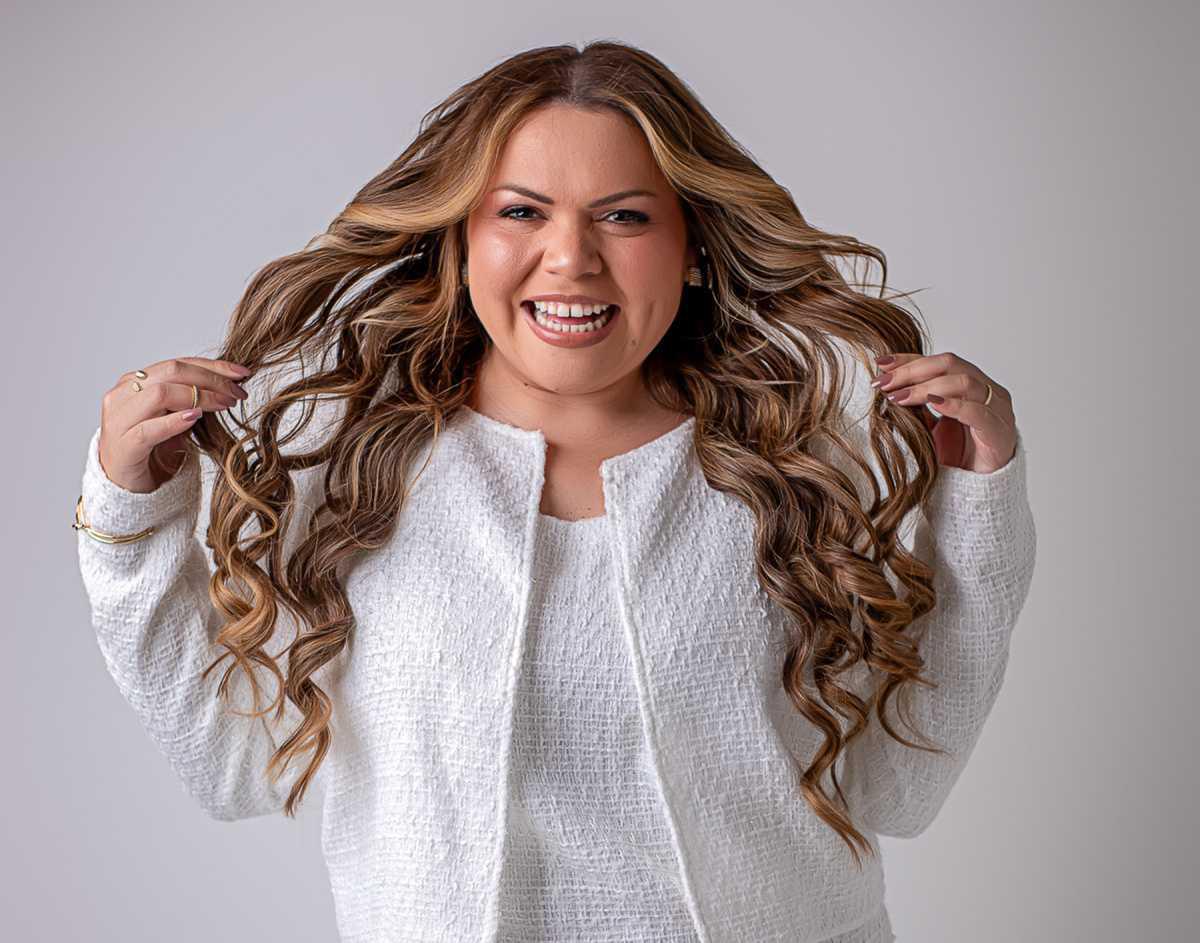 Priscila Meireles é destaque no dia 29 do "Réveillon Itajaí 2026"