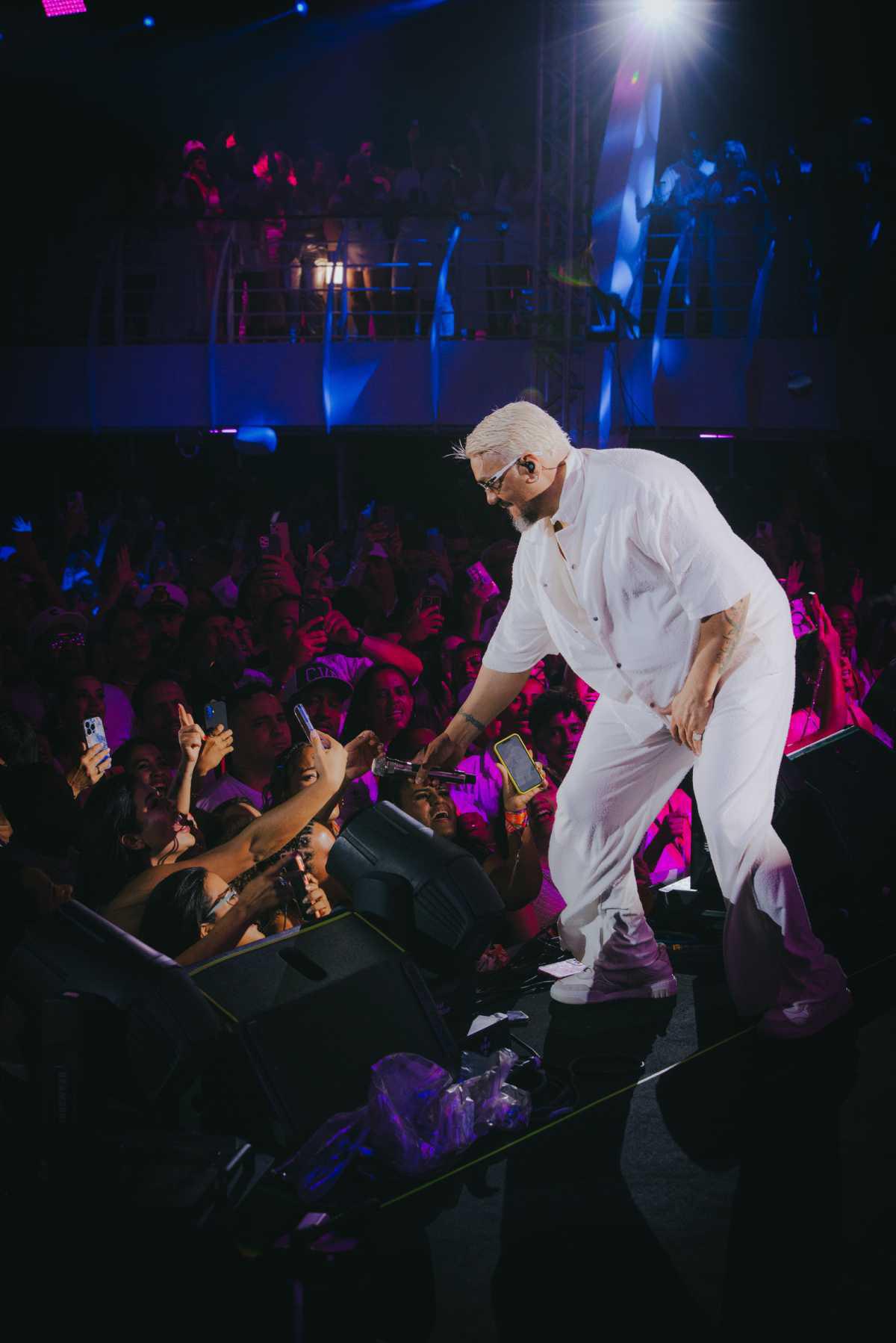 Belo em Alto Mar: Um navio, grandes vozes e o pagode como protagonista