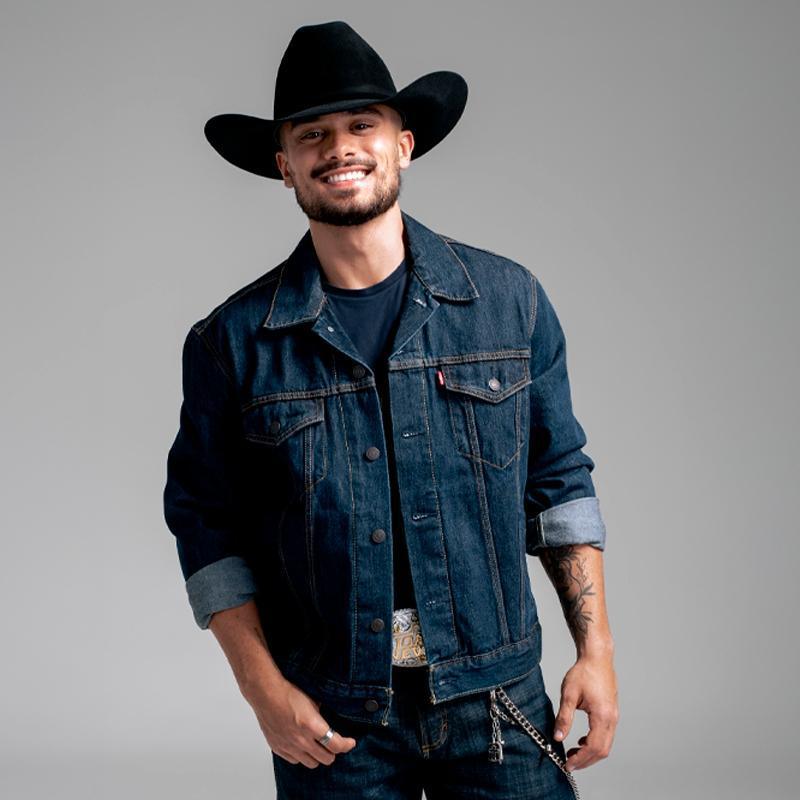 João Neves lança o projeto acústico "PQP - Preparado, Querendo & Pronto"