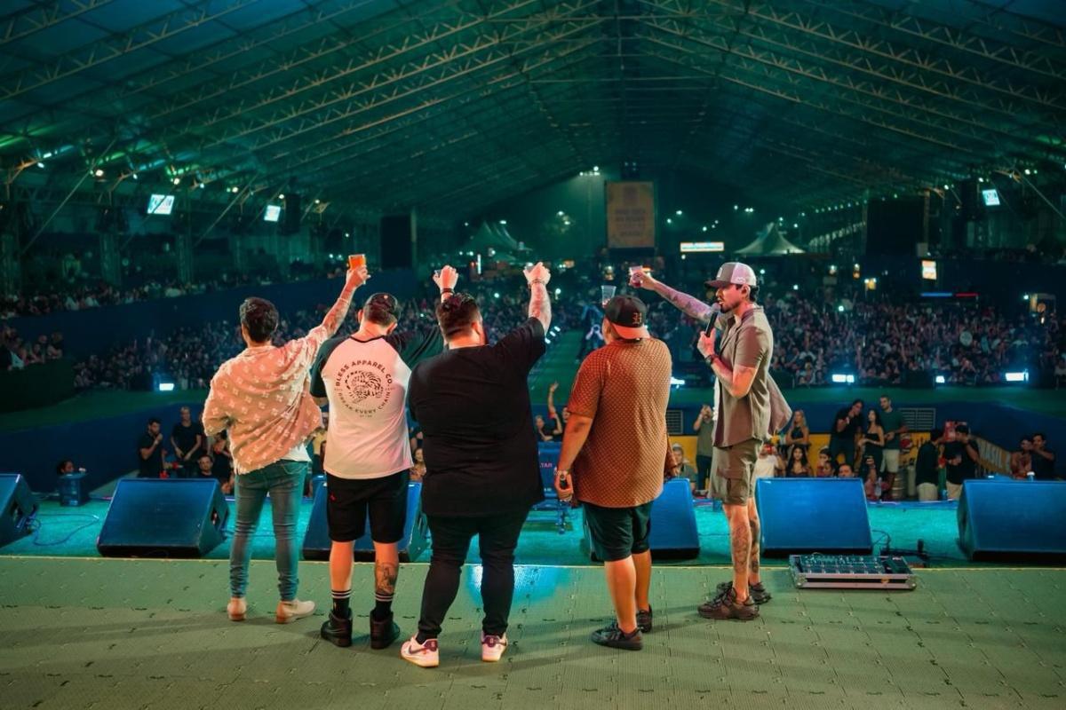’Cê Tá Doído Festival’ Fecha Temporada de Verão Em Praia Grande (sp)