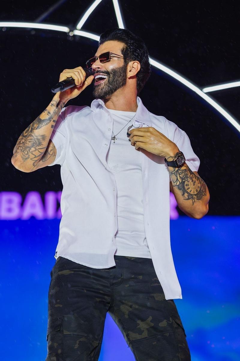 Gusttavo Lima faz história em Cabedelo (PB) com o "Paraíso Particular Sunset"