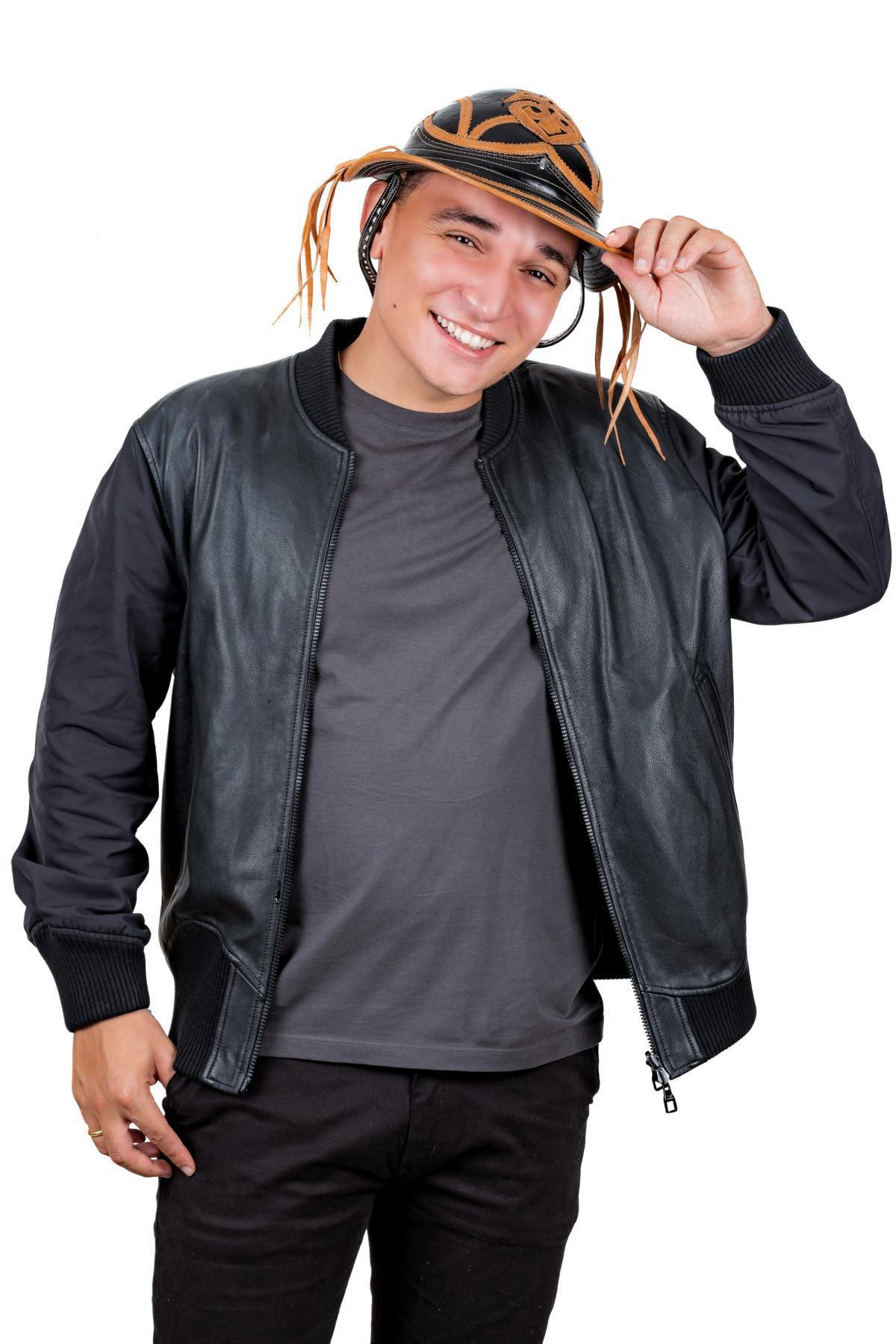 João Gomes fará a abertura da Supercopa Rei 2026 antes do confronto entre Flamengo e Corinthians