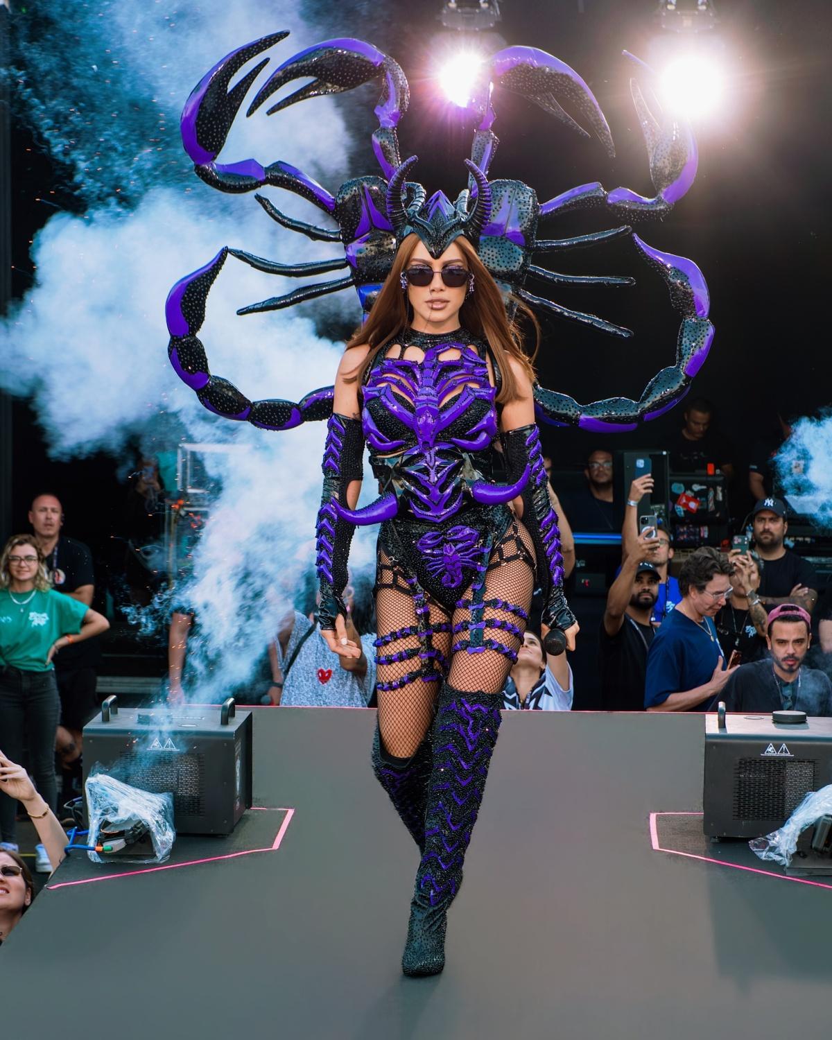 Mercado Pago apresenta transmissão inédita e gratuita dos "Ensaios da Anitta" em São Paulo pelo Mercado Play