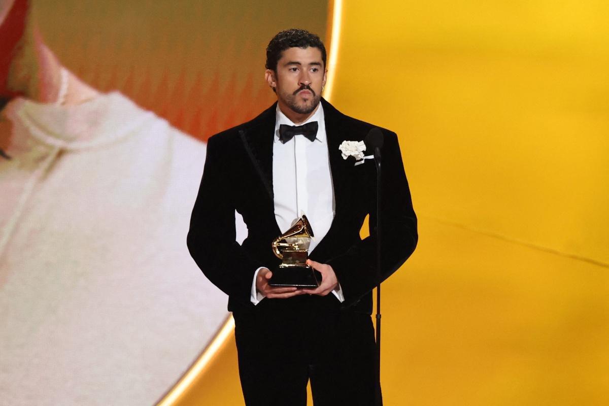 Bad Bunny faz história no Grammy 2026 e consagra a música latina no Álbum do Ano