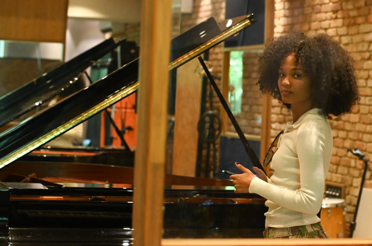 Agnes Nunes revisita Arlindo Cruz em "Será que é Amor", nova faixa do projeto "Elas Cantam Arlind Agnes Nunes revisita Arlindo Cruz em "Será que é Amor", nova faixa do projeto "Elas Cantam Arlind